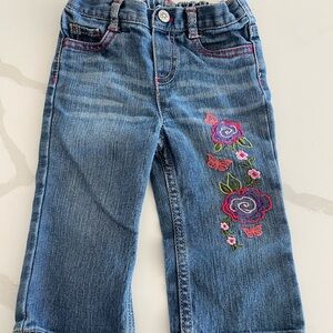 Vintage Arizona Jean Company Blue Jeans with Floral Embroidery